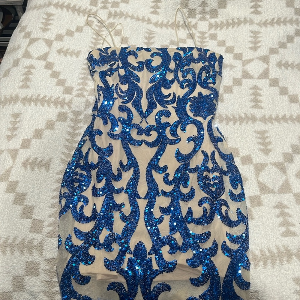 Windsor Blue Sequin Homecoming Dress